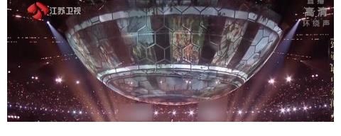 张靓颖演唱长津湖主题曲，歌声催泪动情，致敬“最可爱的人”