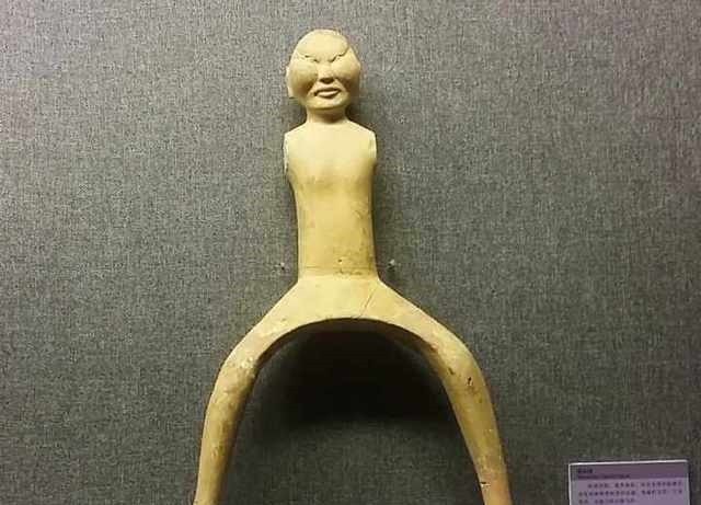 受不了了!这些不正经的历史文物,把我都逗笑了