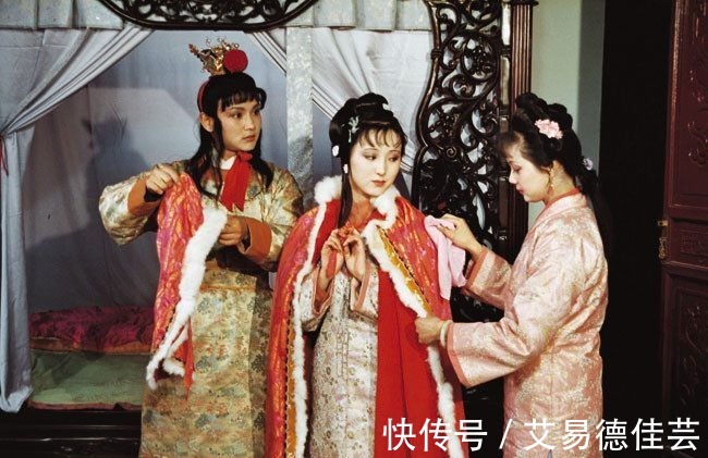 宝玉$红楼梦到底表达了什么？曹雪芹在这首诗里说的很清楚！