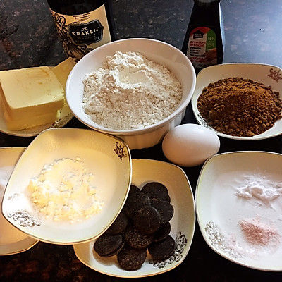 榛果巧克力熔岩软饼