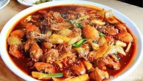 新疆十大美食,除了大盘鸡和烤羊肉串,你还吃过几样