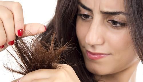 头发冒出四大信号,危害自己的“肝肾”健康,抓紧五个办法挽回