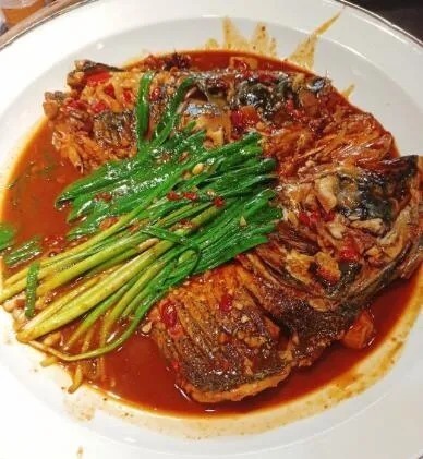 冷锅鱼|吃遍大连-看看!鱼头吃出这么多花样.......专治你刁钻的胃~