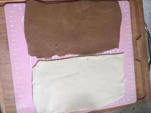 宅家里,做猫耳朵,按照这方法,一次就成功,甜脆可口,比买的香