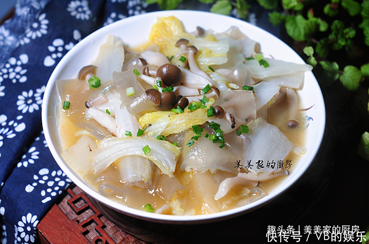 此物|天气寒冷,我最近爱上了此物,平民价格高享受,一碗下肚浑身暖