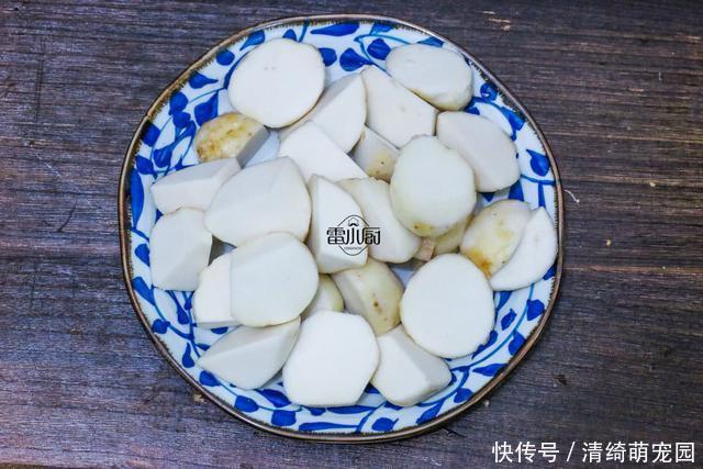  喜欢|红烧排骨，糖醋排骨都靠边，排骨加它一起炖，出锅必光盘！