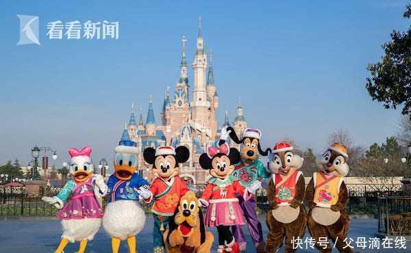 迪士尼来了位“牛”朋友农历新春齐跳摇摆舞