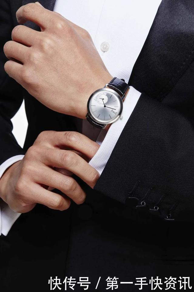 会戴珠宝的男人,品味不会差