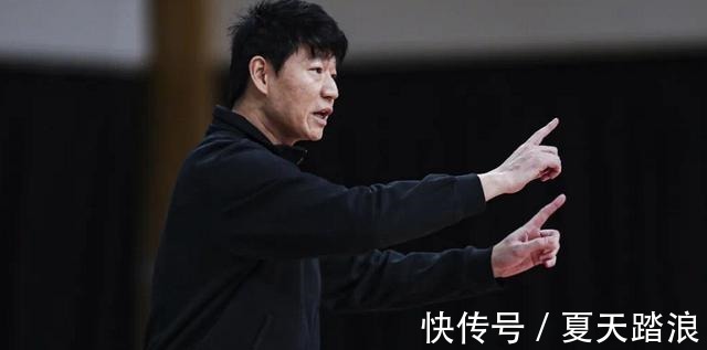 布克|4連??！偽強(qiáng)隊(duì)為何只是缺少一個(gè)沈梓捷，深圳隊(duì)就如此不禁打