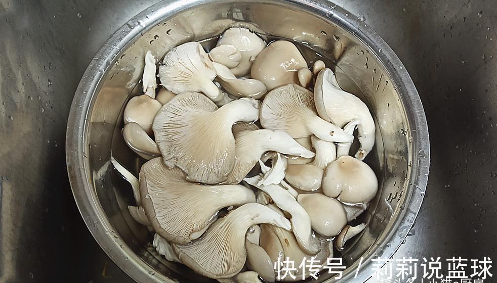 三鲜肉片汤,做法简单但是营养价值却不简单,你喜欢吗?