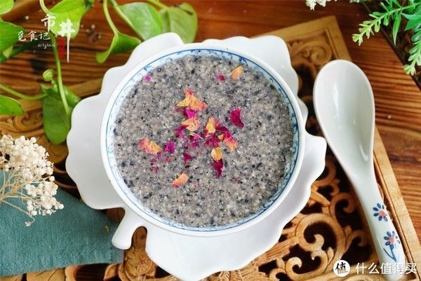 健康饮食 篇八十:女人年过40岁,有钱没钱,秋冬多吃“养元6宝”,面如桃花显年轻