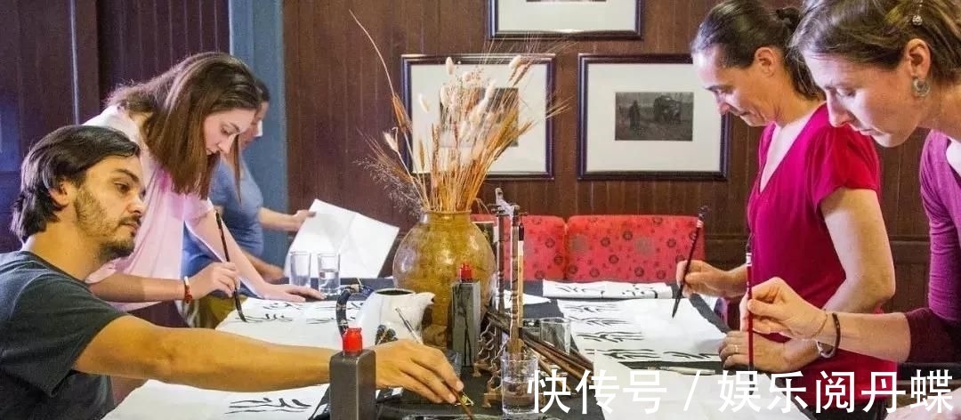 儒家文化@外国学者提醒西方人:不要试图同化中国人,你会先被中国人同化