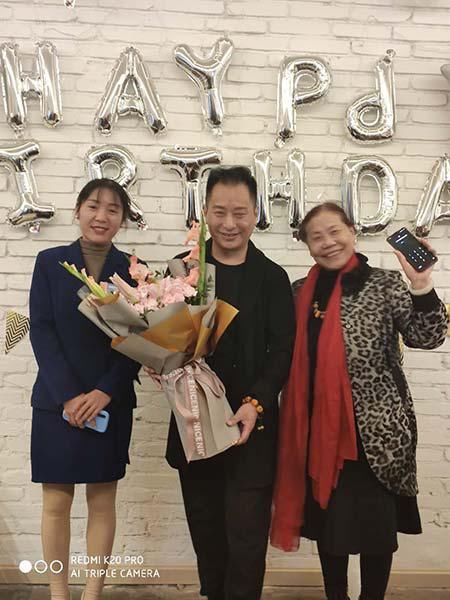  参观|中华美食春晚总导演喻太均受邀走进佰晟集团参观交流