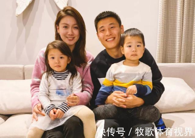 郑智差|国足太太团:郑智的爱人身份神秘,武磊老婆很低调,郜林太太好美