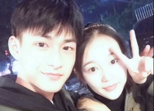 弟弟|双胞胎兄弟被姐姐训哭,妈妈安慰:再忍忍,还有50天姐姐就开学了