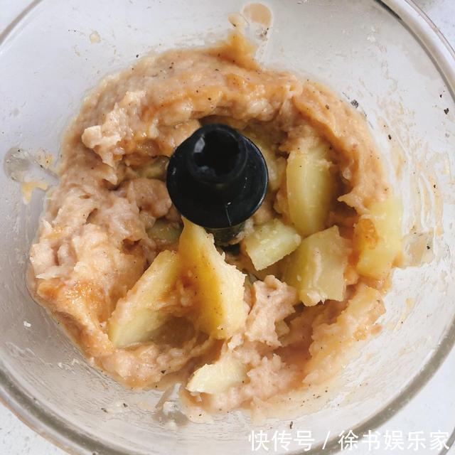 好吃|鸡胸肉此做法简直太好吃了,美味又减脂,营养还丰富