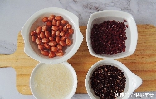 女人气血差要常喝一碗粥，食材普通，做法简单，补血养颜不发胖