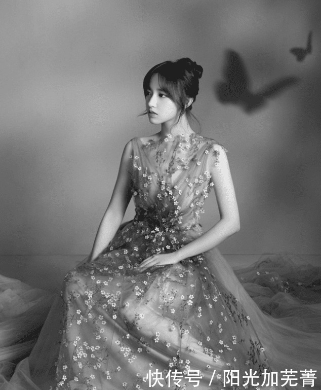 纱裙|漫画腿不吃香了,看程潇秀出的“肉肉腿”,这才是男士最爱