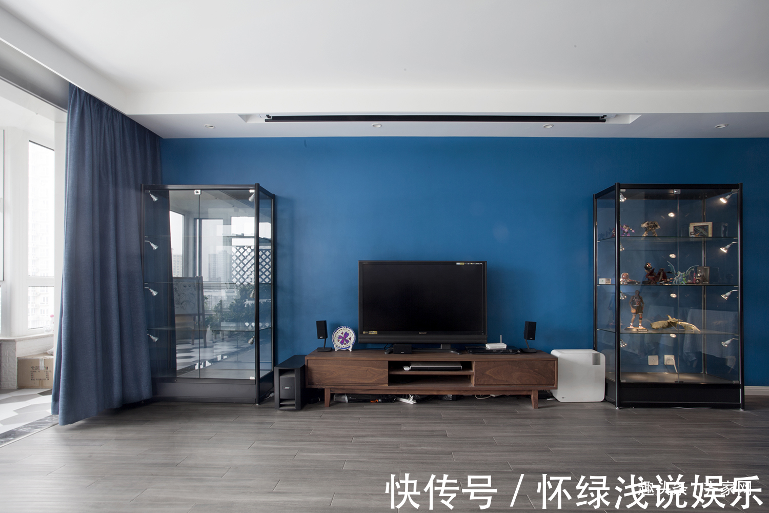 背景墙|混搭风格三居,儿童房和客厅相互呼应,一家人在一起的幸福!