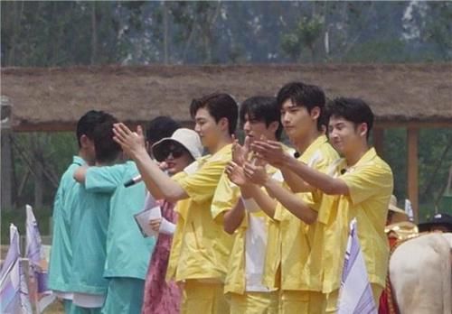 牛气满满的哥哥|《牛气满满的哥哥》曝路透，陈立农少年感十足，宋威龙状态在线