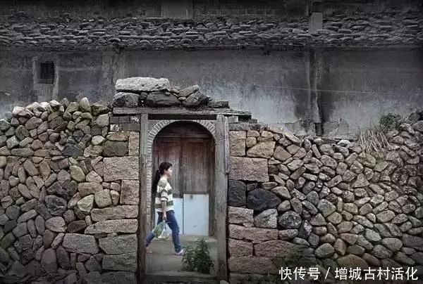 院落|一面石头墙,惊艳整个乡村院落