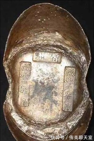 白银&古代的银子长什么样?和影视剧中有出入,上面全是牙印