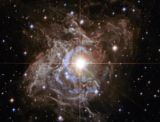 望远镜 匪夷所思巨型恒星直接变成黑洞水瓶座中或许发生了不寻常的事