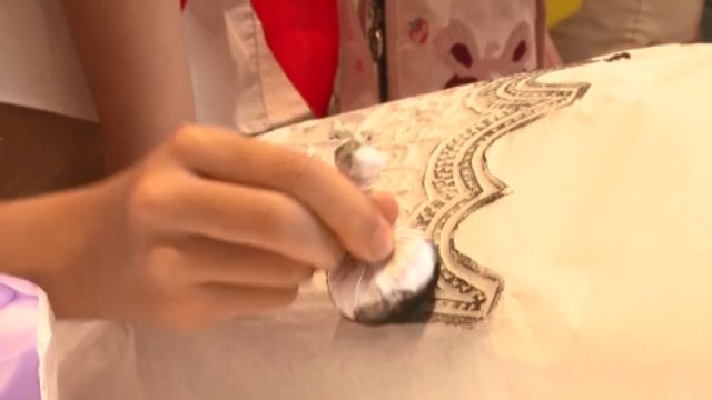 非物质文化遗产！传承文明的薪火，感受非遗魅力！传统工艺拓片体验活动进行中