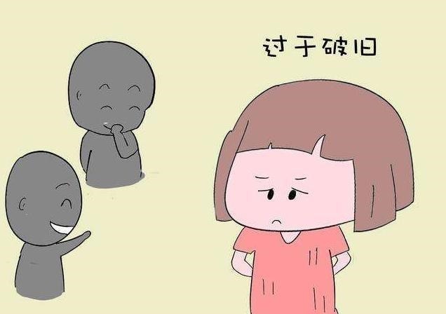 宝妈|7岁男孩穿破衣被嘲笑,老师约见家长,却发现爸爸一身名牌