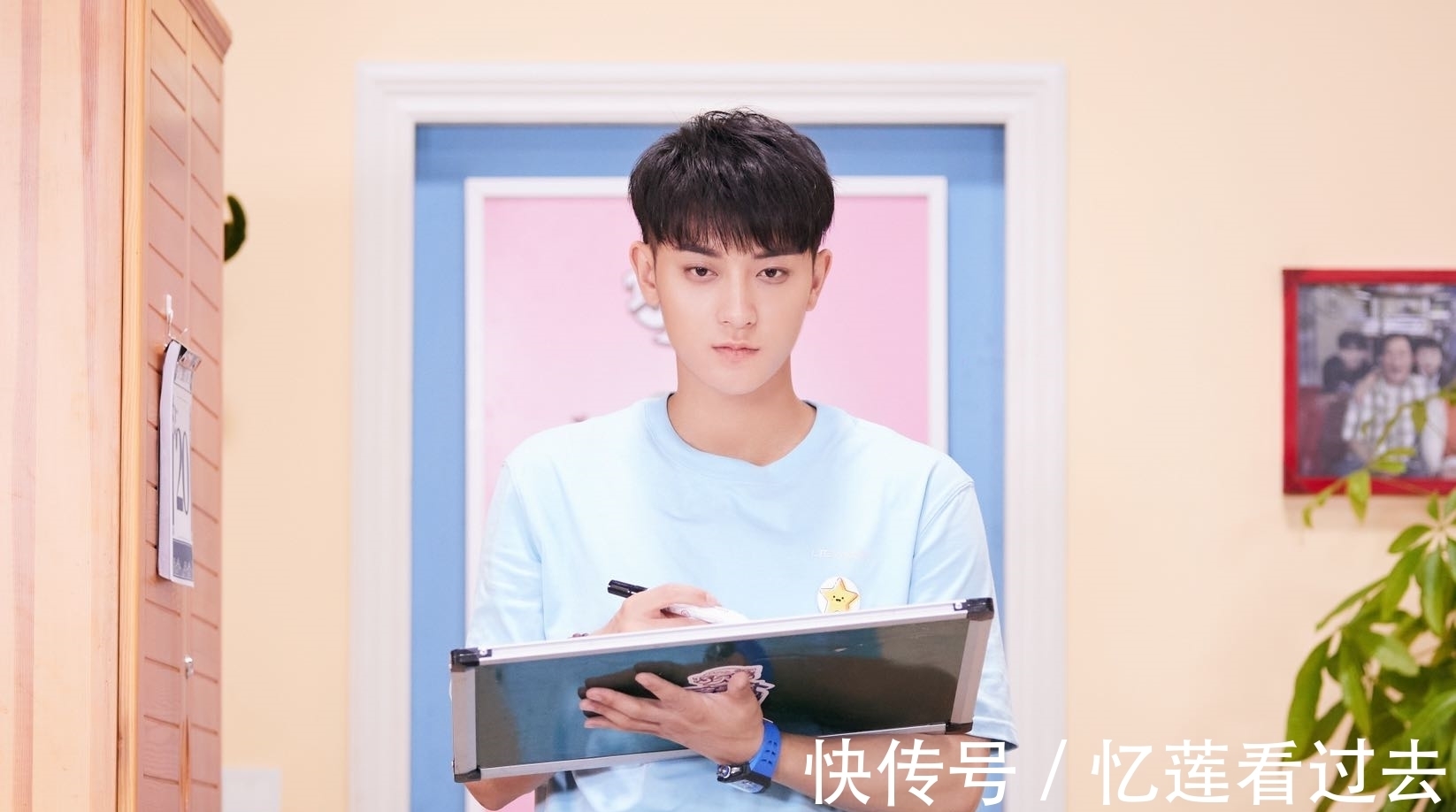 黄紫薇|黄子韬《萌探探探案》收官 高人气霸榜“综艺小神兽”再认证