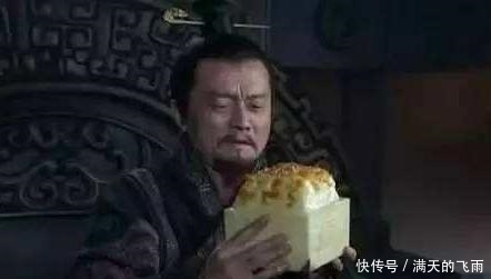 方方正正|和氏璧是个环状圆形的玉石,为什么能被雕刻成方方正正的玉玺呢?