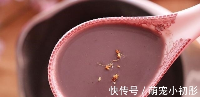 黑豆豆浆|50岁姑姑：坚持每天这样吃点黑豆，越吃越精神，简单一做好香啊