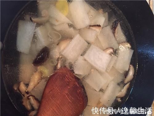 褪黄剂|它是天然“褪黄剂”,聪明女人都吃“它”,皮肤白嫩,比敷面膜好