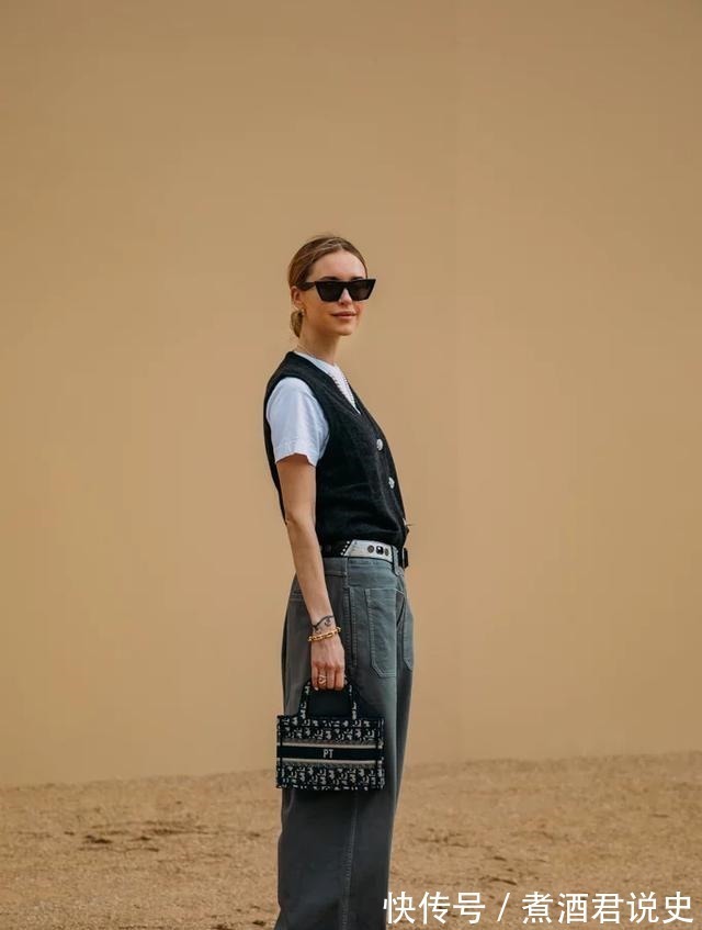 tote 今年最时髦,有个性的包包!今年最时髦,有个性的包包!