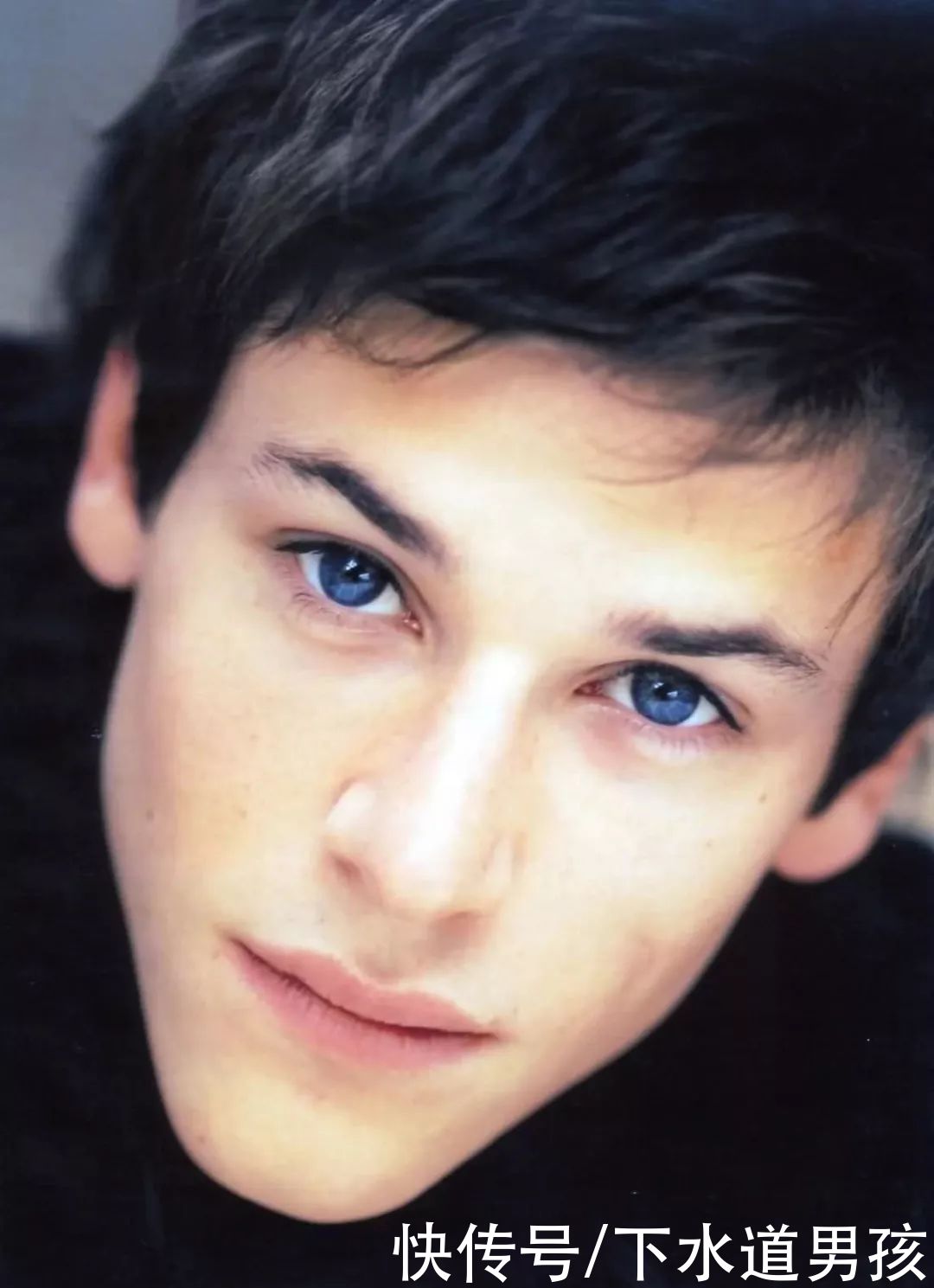 他连续十一年担任香奈儿CHANEL 品牌代言人