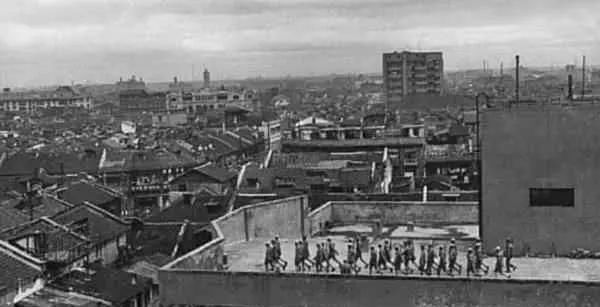 中国罕见历史老照片|1949年中国罕见老照片:图2很凄凉、图4让人心酸、图6非常兴奋