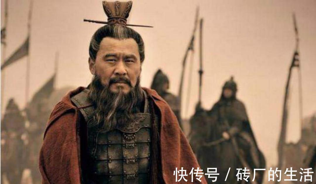 周公$曹操:一个被野心耽误的天才诗人,他这首千古绝唱一般诗人写不来