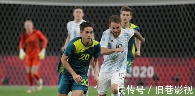 足球队|恭喜李铁!恭喜武磊!阿联酋助攻国足,阿曼日本这回高兴得太早了