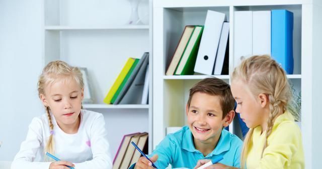 动手吧|孩子聪不聪明,看手就知道,智力的高低都体现在手掌上