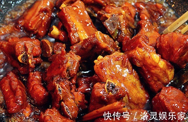 开开心心|隔三差五给孩子做的营养菜,色泽诱人,美味营养,长高补脑身体棒