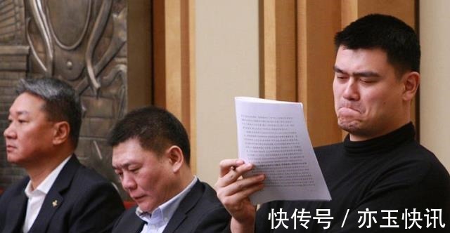 重返赛场|郭艾伦妥协了!有理说不出无奈交罚款,首秀时间曝光,CBA你赢了