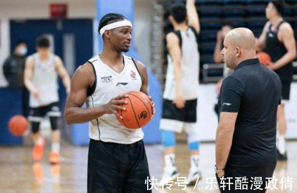 广东|广东神射逐渐沉沦,张宁终于遇伯乐,北京应用吉布森