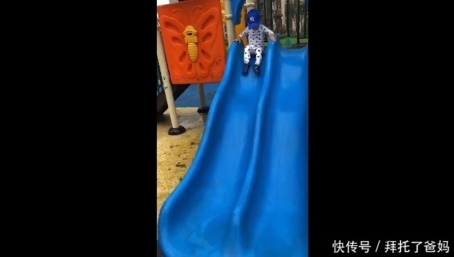 大江大河|刚下完雨,熊孩子偏要滑滑梯,结果滑下来的那一瞬间妈妈笑了