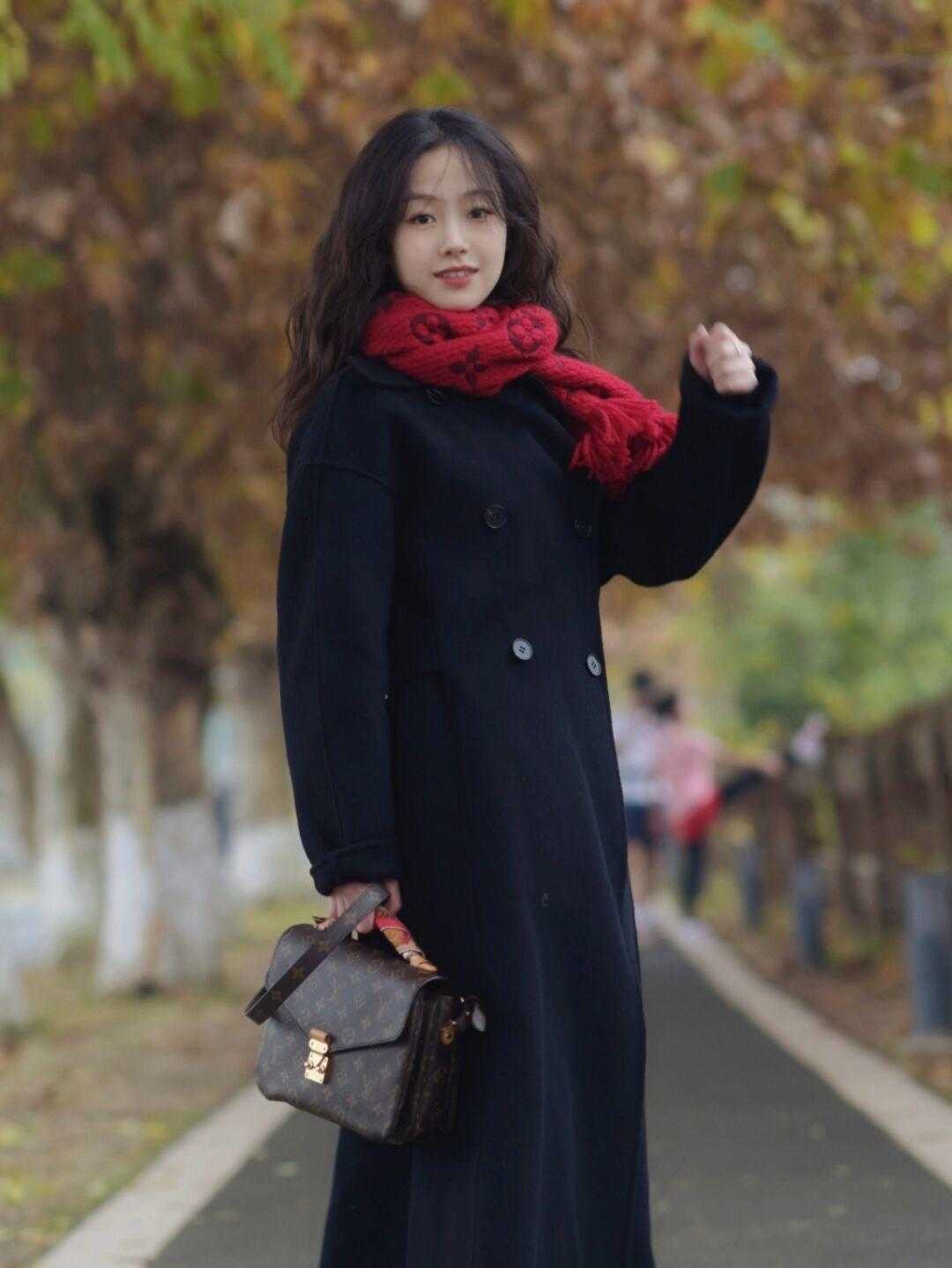 紧身裤 小个子怎么穿大衣显高又时髦?看看这些搭配造型,每一套都可照穿