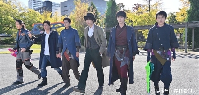 假面骑士圣刃杂志情报：新骑士登场，南北基地联手，仁叔回归正剧