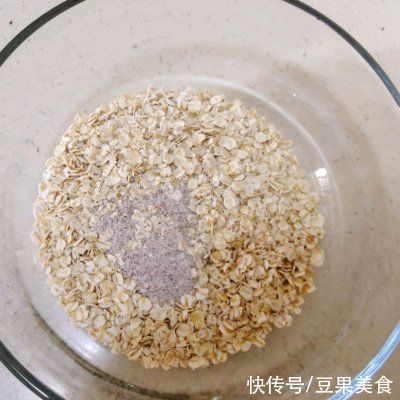 燕麦|自制无油无糖燕麦薄脆饼干，再也不用买了
