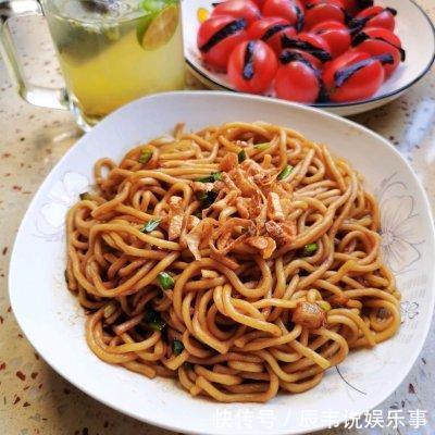 做法|葱油拌面（附红葱酥做法）超美味没吃过太可惜了