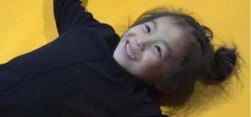杨紫璇|女孩年仅七岁八块腹肌，半小时学会后空翻，目标清晰的人失败太难