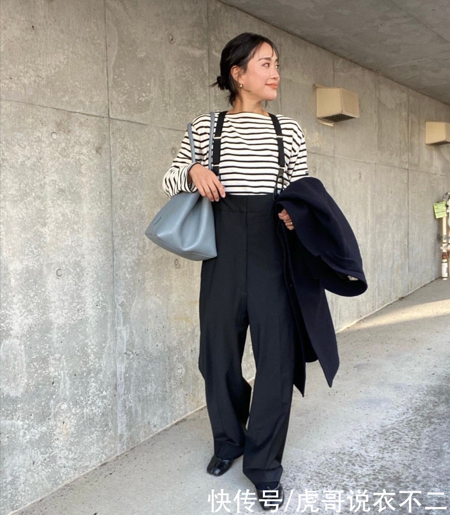 40岁女人要“避免油腻”，基础色穿搭更清爽，简约大气还高级