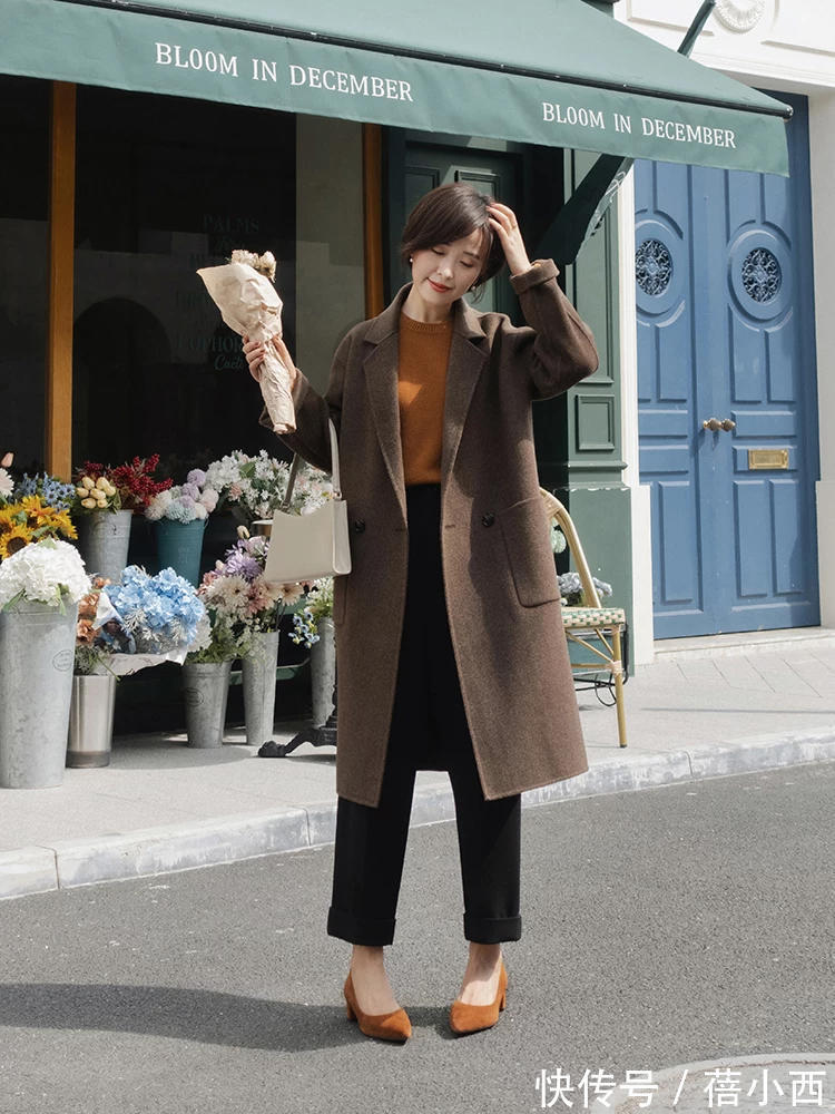 女人味|做个会穿搭的女人,冬天用这4款大衣打造气质,步入中年也不焦虑
